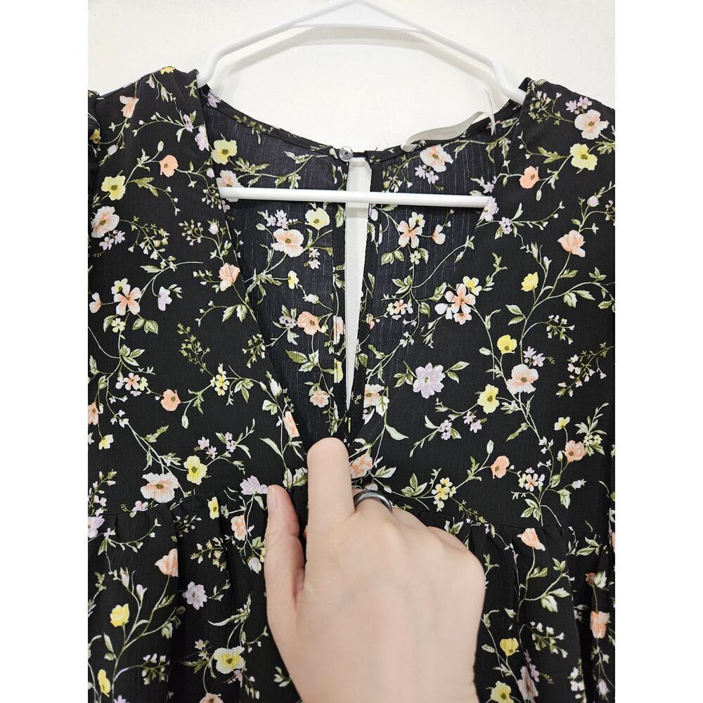 Mustard Seed Floral Short Sleeve V-Neck Key Hole Dress Romper Size M Pockets - Picture 5 of 10